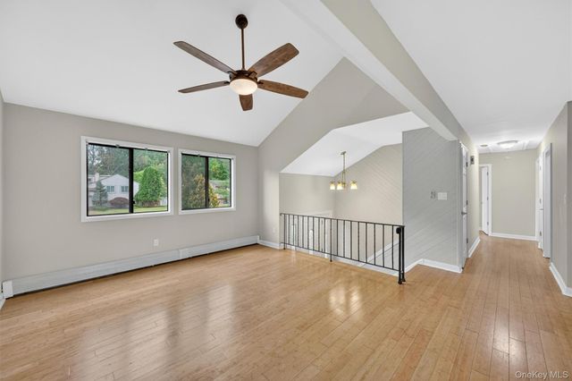 14 Creamery Drive, New Windsor, NY 12553