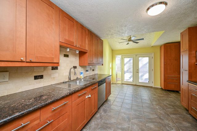 13814 Peach Hollow Lane, Houston, TX 77082