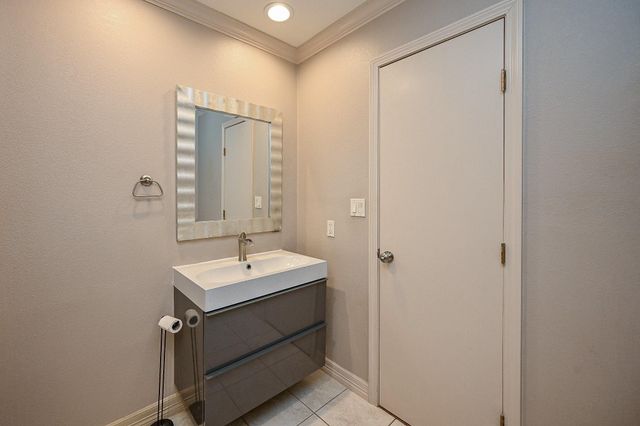 13814 Peach Hollow Lane, Houston, TX 77082