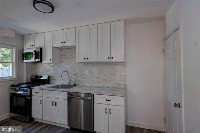 303 CHARTER OAK AVE, Baltimore, MD 21212