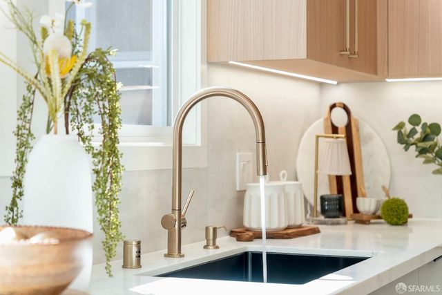 1575 43rd Avenue, San Francisco, CA 94122