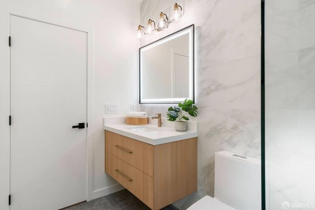 1575 43rd Avenue, San Francisco, CA 94122