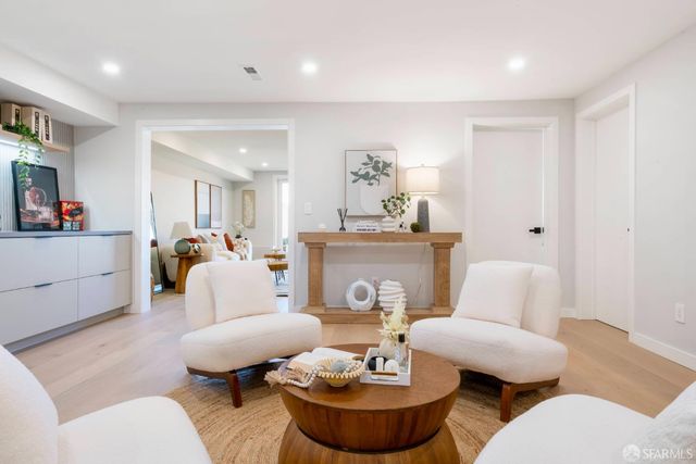 1575 43rd Avenue, San Francisco, CA 94122