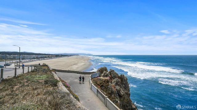 1575 43rd Avenue, San Francisco, CA 94122