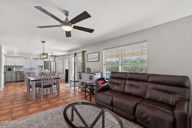 1261 E VILLA MARIA Drive, Phoenix, AZ 85022