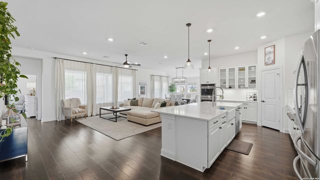 2212 Quince, New Braunfels, TX 78132