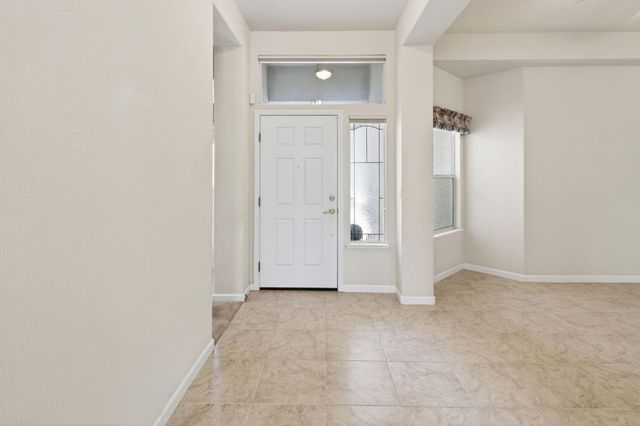 1648 Corbridge Dr, Roseville, CA 95747