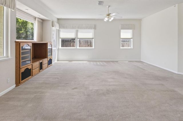 1648 Corbridge Dr, Roseville, CA 95747