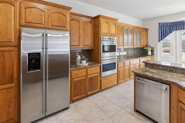 1648 Corbridge Dr, Roseville, CA 95747