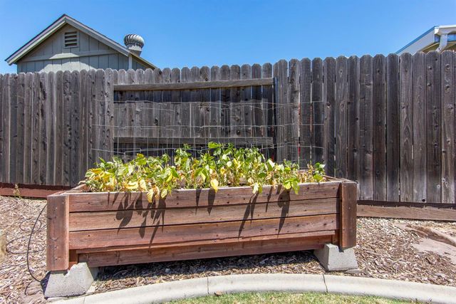 1648 Corbridge Dr, Roseville, CA 95747