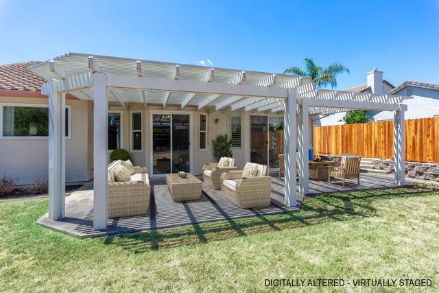 1648 Corbridge Dr, Roseville, CA 95747
