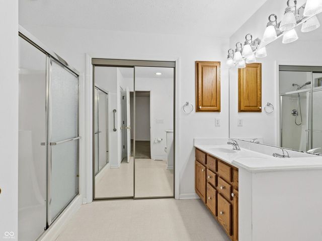 1641 Grindstone Way, Greenfield, IN 46140