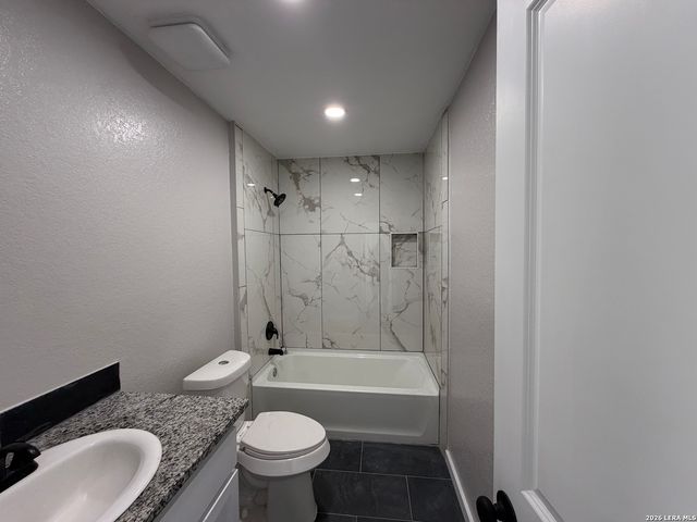 14751 Southton Basin, San Antonio, TX 78223