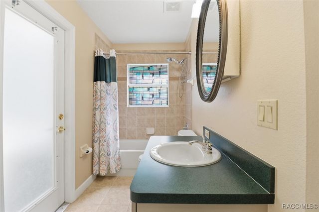 63 Greentree Street, Homosassa, FL 34446