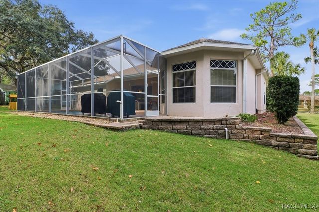 63 Greentree Street, Homosassa, FL 34446