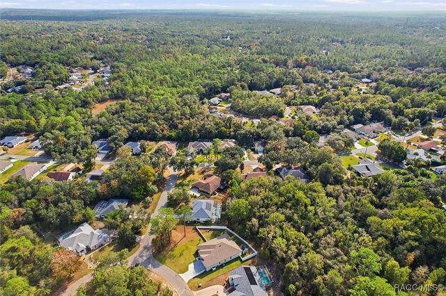 63 Greentree Street, Homosassa, FL 34446