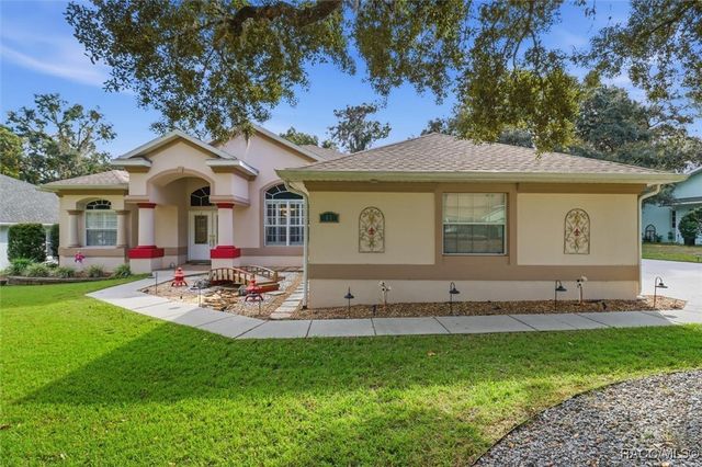 63 Greentree Street, Homosassa, FL 34446