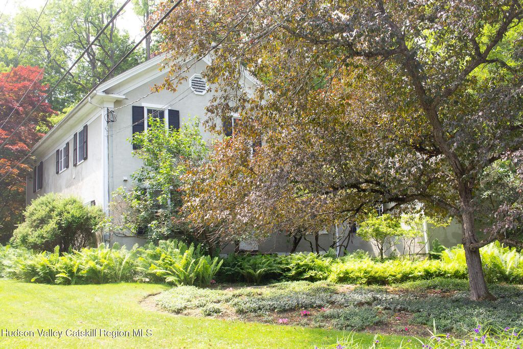 20 Depot Lane, Old Chatham, NY 12136