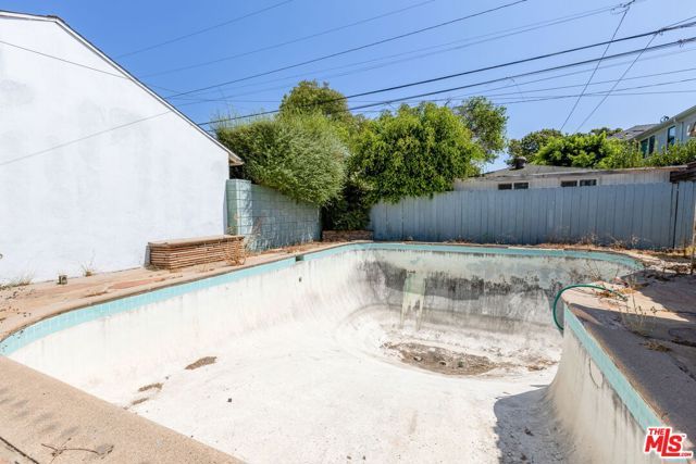 10766 Ayres Avenue, Los Angeles, CA 90064