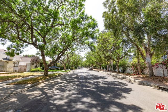 10766 Ayres Avenue, Los Angeles, CA 90064