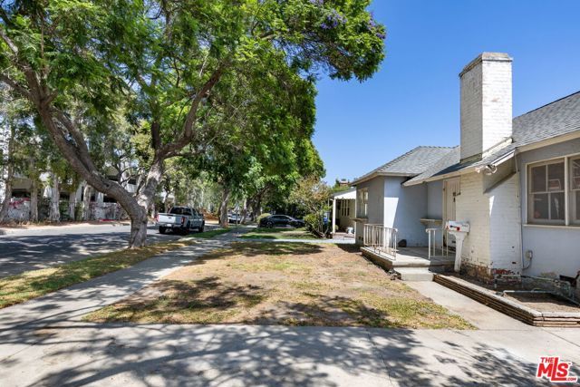 10766 Ayres Avenue, Los Angeles, CA 90064
