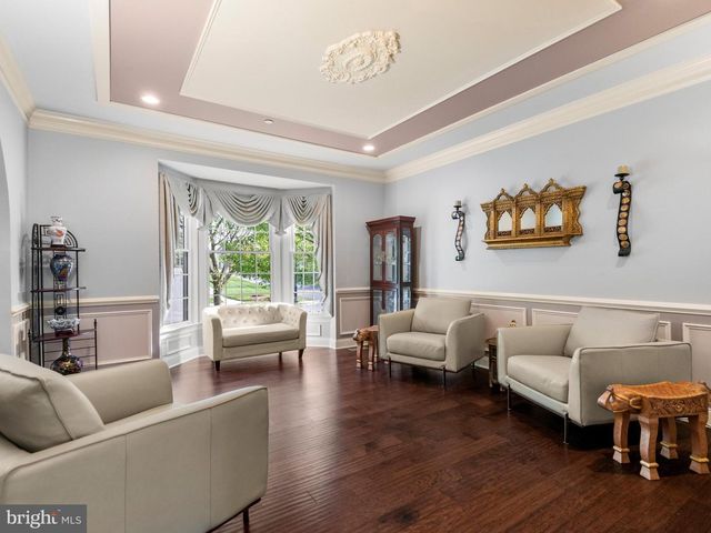 3805 WOODLAND DR, Newtown Square, PA 19073