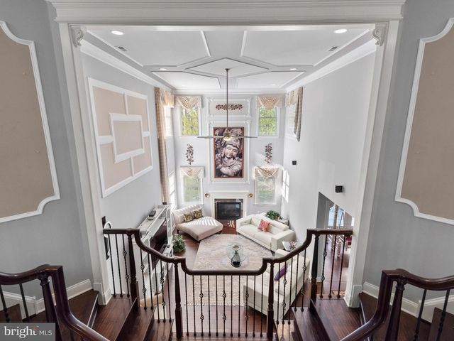 3805 WOODLAND DR, Newtown Square, PA 19073