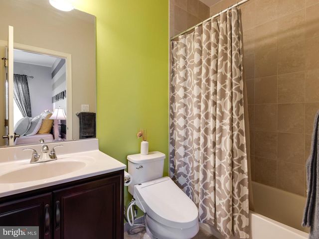 3805 WOODLAND DR, Newtown Square, PA 19073