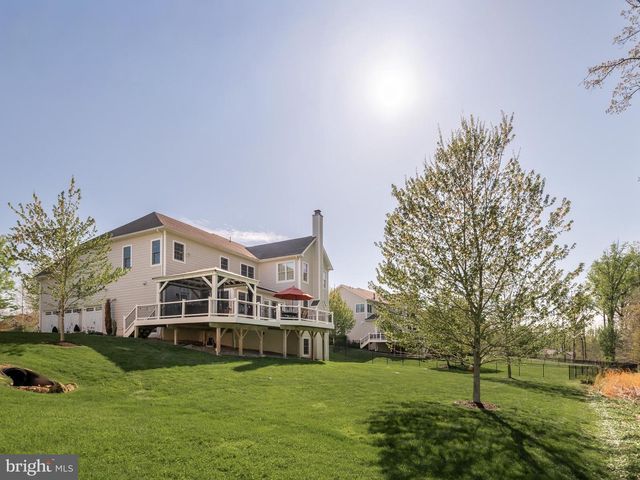 3805 WOODLAND DR, Newtown Square, PA 19073