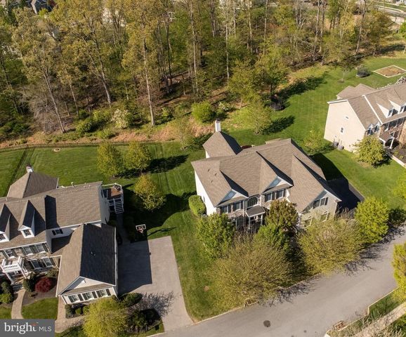 3805 WOODLAND DR, Newtown Square, PA 19073
