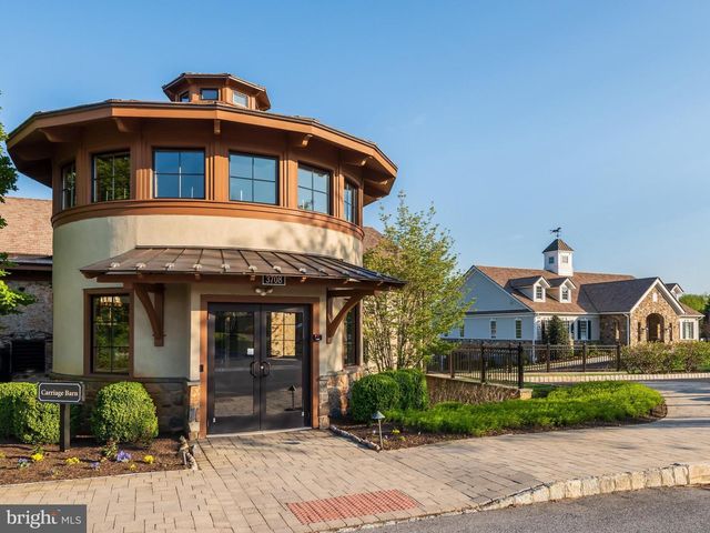 3805 WOODLAND DR, Newtown Square, PA 19073