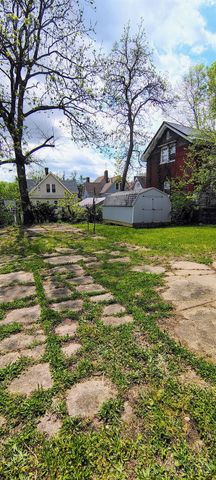 837 Hutchins Avenue, Cincinnati, OH 45229