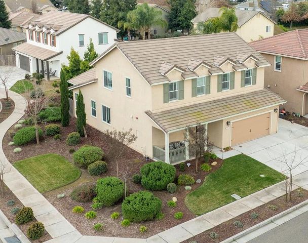 1521 Deborah Cir, Escalon, CA 95320