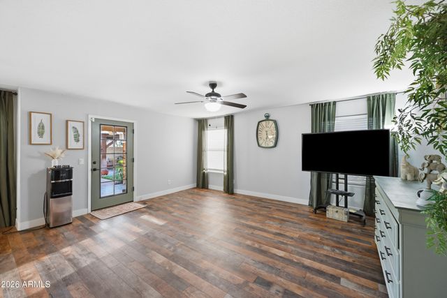 7231 E FAIRVIEW Avenue, Mesa, AZ 85208