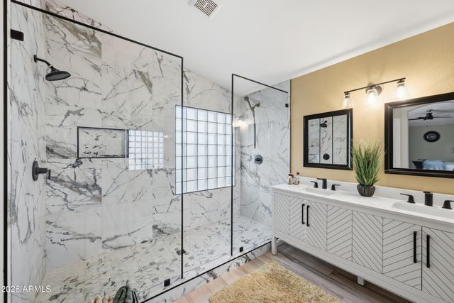 7231 E FAIRVIEW Avenue, Mesa, AZ 85208