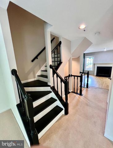 8527 FOUNTAIN VALLEY DR, Montgomery Village, MD 20886