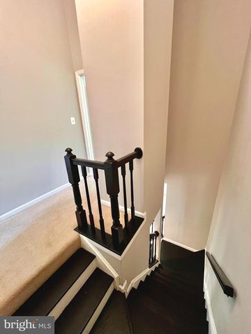 8527 FOUNTAIN VALLEY DR, Montgomery Village, MD 20886