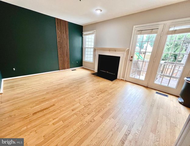 8527 FOUNTAIN VALLEY DR, Montgomery Village, MD 20886