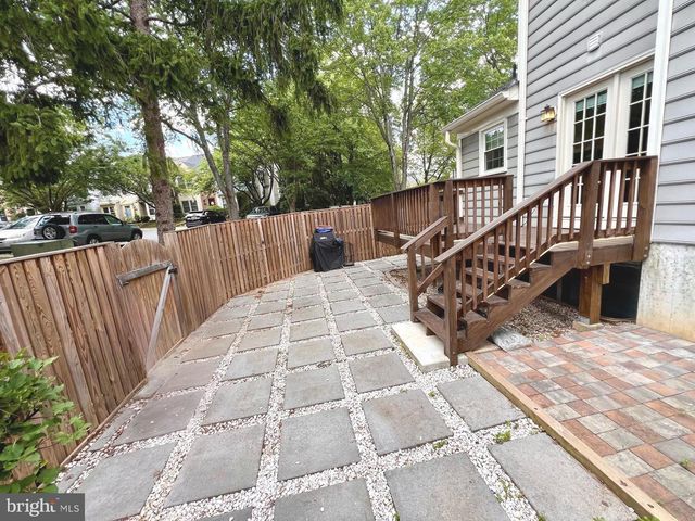 8527 FOUNTAIN VALLEY DR, Montgomery Village, MD 20886