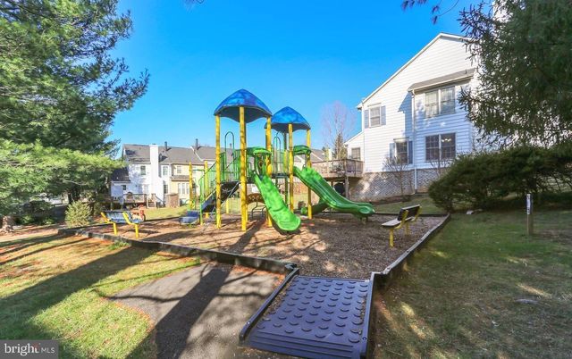 8527 FOUNTAIN VALLEY DR, Montgomery Village, MD 20886