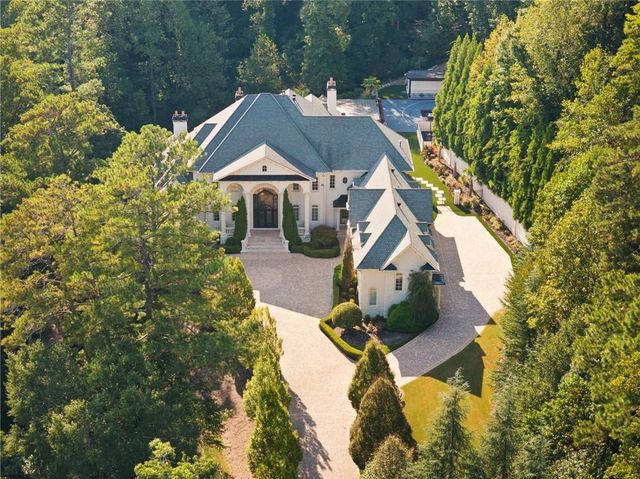 4870 Northside Drive, Sandy Springs, GA 30327