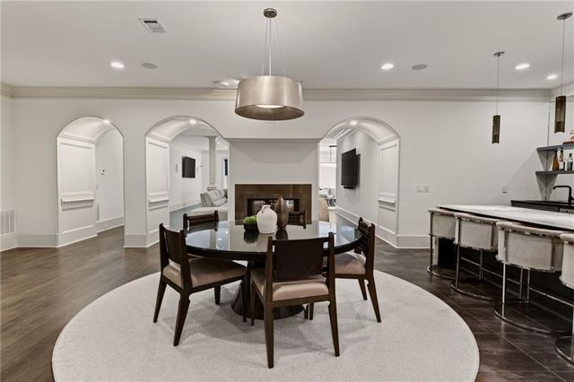 4870 Northside Drive, Sandy Springs, GA 30327