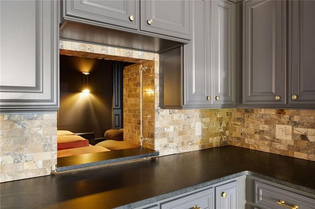 4870 Northside Drive, Sandy Springs, GA 30327