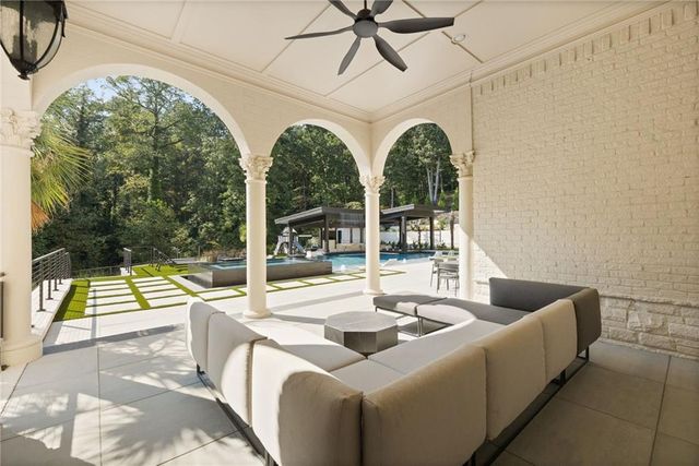 4870 Northside Drive, Sandy Springs, GA 30327
