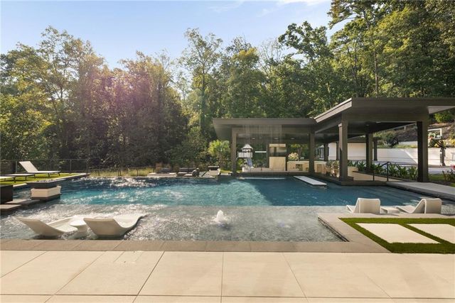 4870 Northside Drive, Sandy Springs, GA 30327