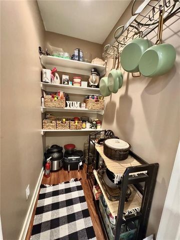 960 E Market Street, Warrensburg, MO 64093