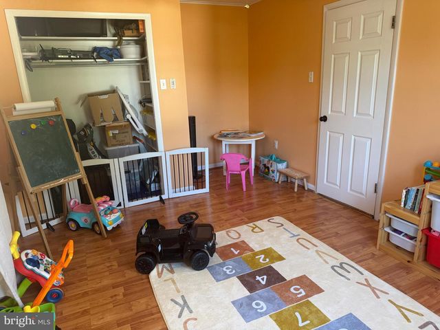335 FOREST AVE, Willow Grove, PA 19090