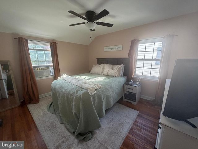 335 FOREST AVE, Willow Grove, PA 19090