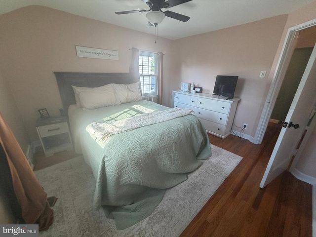 335 FOREST AVE, Willow Grove, PA 19090
