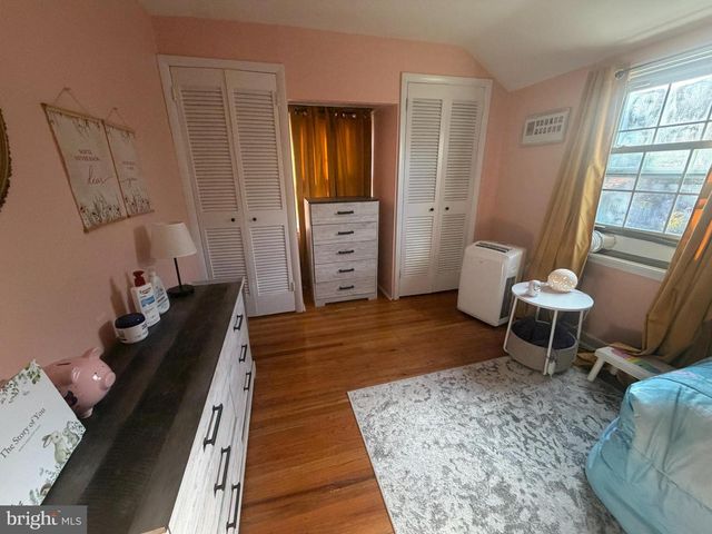 335 FOREST AVE, Willow Grove, PA 19090